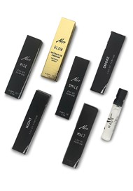 Akro 6 Piece Sample Set  by Luckyscent Gifts With Purchase | $0