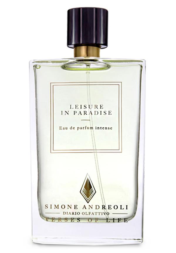 Lesiure in Paradise Simone fashion Andreoli